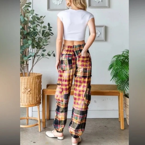 Oli & Hali “ Fawn “ Oli and Hali Plaid Flannel Jogger Pants 70 - Picture 2 of 2